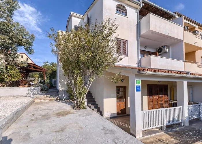 Apartment Leroy Pula